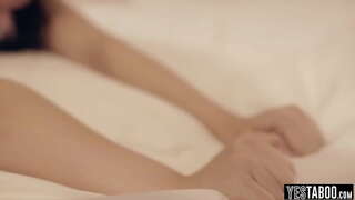 Bẩn trẻ mẹ Whitney Wright là một nghịch ngợm lil gái điếm cho