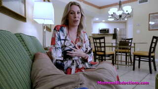 Karšto Milf trokšta Didžiulės Dicks - Nikki Brooks