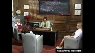 Kelly Sa Coed #3 - college sluts