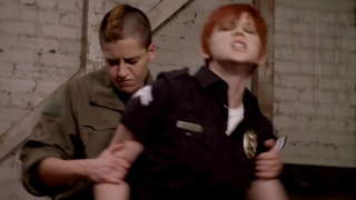 ���ুলিশ লেসবিয়ান HDSEX