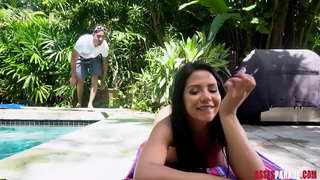 ���েড়ে মনরো