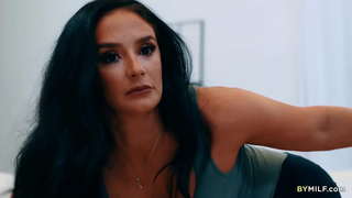 ���ოველთვის კოლეჯი ბიჭი, რომელსაც ერთად, მამა და ბებერი