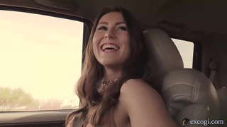 20yo Paige Owens estrea en porno estrelato con pisca-pisca dicking! Ela podería&amp;#039;t esperar para flash a súa natural perfecto seos, golpe Galo &amp;amp; cum como unha estrela co noso vara máxica! Vídeo completo en ExCoGi.com!