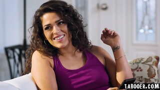 Hiji seuneu heubeul sigana rekindled antara Whitney jeung Victoria