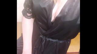 Devojka Masturbirati Picu dok Dečkom na Poslu