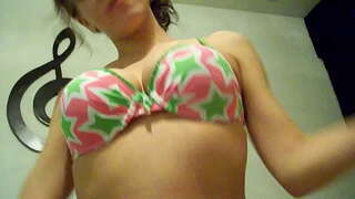 Rückfall Donnerstag, Junge Ashley Fickt Freund Das Tragen Von Gummi Auf Erste Datum