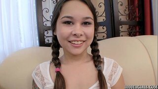Bonito pigtailed adolescente POV boquete