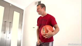 Brown Ang Buhok, Tumbong Kantutan