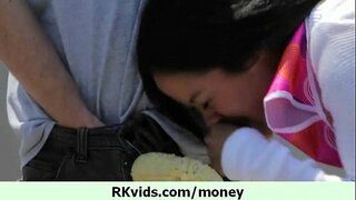 Para her şeyi yapar 22