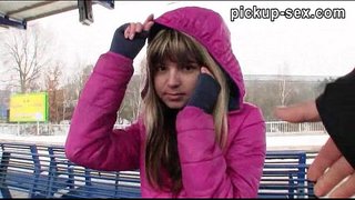 Tunay na baguhan Brown Gina Gerson ipinako sa isang tren