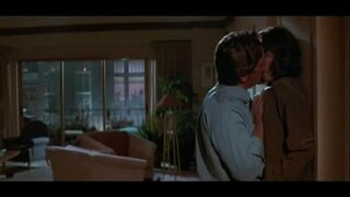 Si Jeanne Tripplehorn (nag-unang mga instinct)