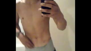 19yr पुरानो w/विशाल कुखुरा