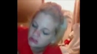 Aroha ana ia whakamātau, me te fucking i te BBC.