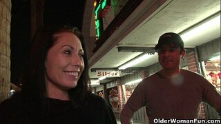 Vegas milf v prdeli v hoteli