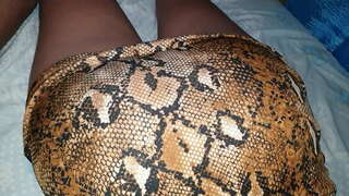 Danas, u nedjelju, moj rođak stigne b. i sa haljinom