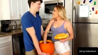 ���ታ መካከል ወንድሞችና እህቶች! እህት ይታያል, ስምዎ የታዘዘ የእርስዎ ተጠቃሚ!