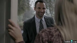 Big boobed matura moglie pleaes mariti collaboratore