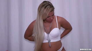 ���ెద్ద పూకు బ్రెజిలియన్ గెట్స్ బ్రహ్మాండం ముఖము మీధ వీర్య ధ్రవమ్ వచేంతవరకు