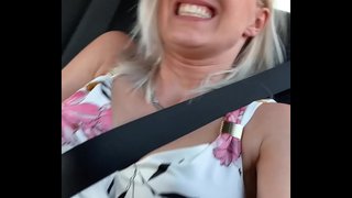 Nikdy to udělal! Dal jsem mi orgasmus v taxíku.