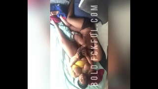 ���ುಲ್ಲು ಮಸಾಲ ಆಂಟಿ ತುಲ್ಲು ಆಂಟಿಯರು ವೇಗದ