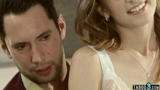 Â�キニー stepdaughter使用する彼女の変態stepfather