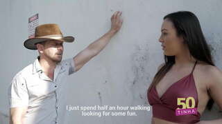 50-де көшедегі қаншық болды, елу нағыз аналь үшін есек берді